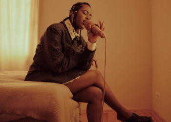 Cantora sudanesa-neerlandesa Gaidaa faz sua estreia no Brasil com apoio da embaixada do Reino dos Países Baixos