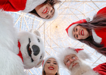 Tradicional Caravana Coca-Cola retorna ao TGS para um Natal cheio de magia