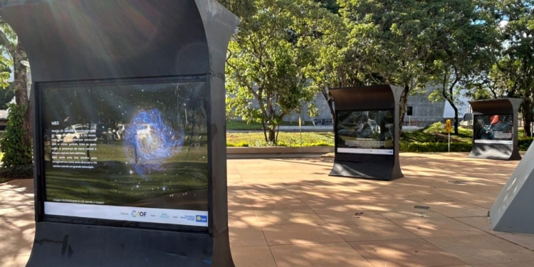 Planetário recebe simulador de realidade virtual e exposição fotográfica