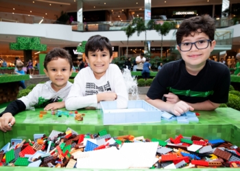 ParkShopping traz para as férias o universo LEGO® Minecraft® na Praça Central