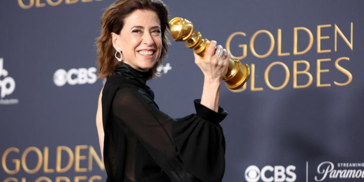 É do Brasil! Fernanda Torres vence o Globo de Ouro 2025 de “Melhor Atriz de Filme – Drama”