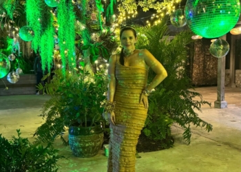 Influencer Fe Patrício celebrou réveillon no badalado Nikki Beach, em Miami