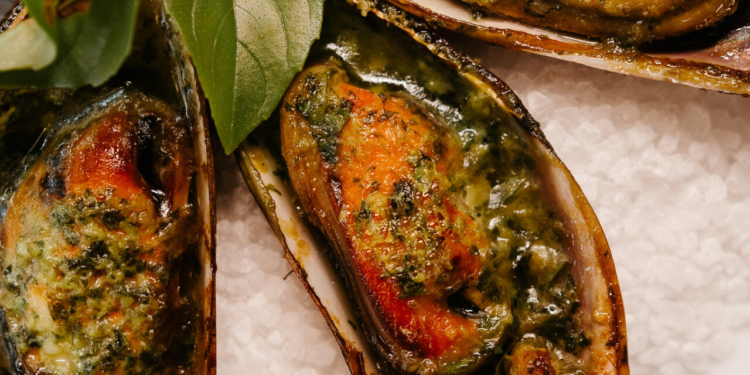 Sabor do verão: Le Vin Bistrô lança Bar de Ostras