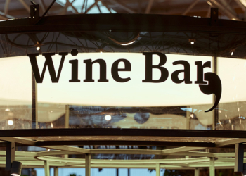 Mané Mercado inaugura Wine Bar com 93 rótulos