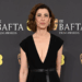 Fernanda Torres usa Dior alta-costura no BAFTA 2025 em Londres