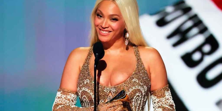 Beyoncé e Kendrick Lamar são os maiores ganhadores do Grammy 2025; veja a lista dos vencedores