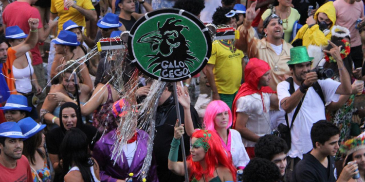 Bloco Galo Cego anuncia novo local para sua apresentação no Carnaval de Brasília 2025