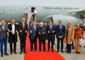 Lula chega ao Japão com comitiva para visita que celebra os 130 anos de amizade entre as nações