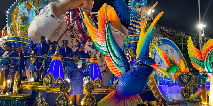 Beija-flor é a campeã do Carnaval 2025 e conquista o 15º título da sua história