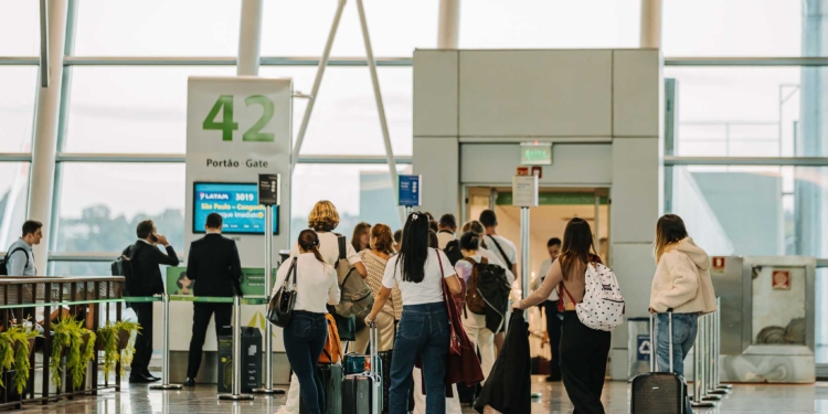 Aeroporto de Brasília estima um movimento de 285 mil passageiros no ‘superferiadão’ de abril
