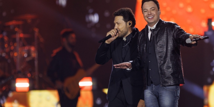 João Bosco & Vinícius se apresentam pela primeira vez na Fazenda Churrascada em Brasília