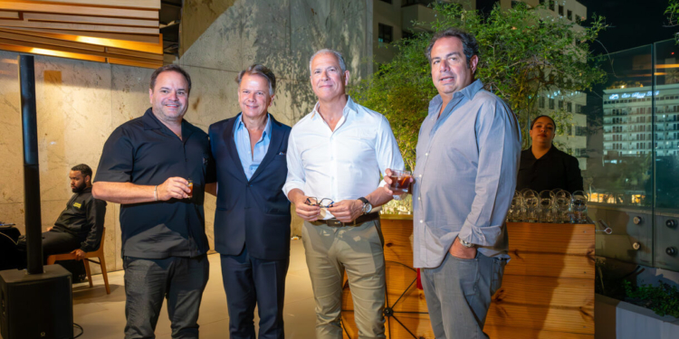 Bodegas Réquiem apresenta La Canción Española em noite especial no Norton Restaurante