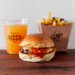 Ricco Burger anuncia a volta do sanduíche Ricco & Julieta
