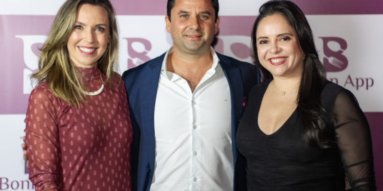 Lançamento do Bonn App reúne imprensa, influenciadores e empresários no Santé Lago