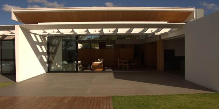 Acervo Mobília e Grupo Arte Nova apresentam a Casa Domum, projetada por Paulo Henrique Paranhos