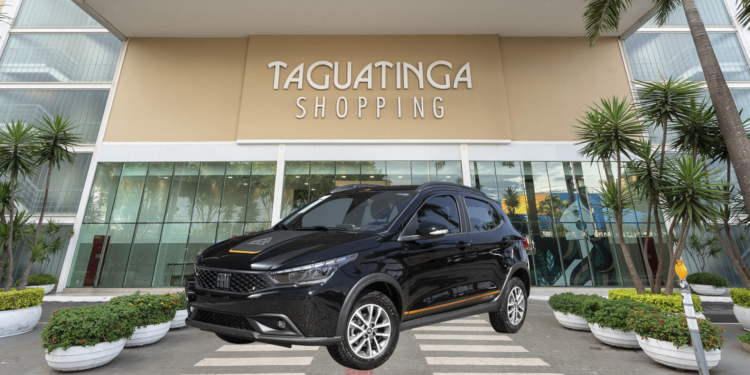 Amor em cada detalhe: TGS presenteia apaixonados com chocolates Lindt e um carro zero