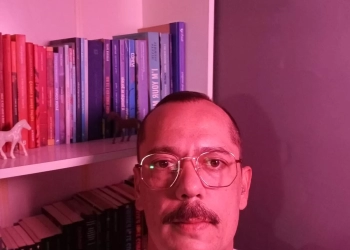 Referência Galeria de Arte lança o curso “O diálogo entre palavra e imagem na arte”, com Léo Tavares