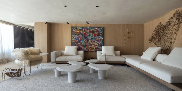 Loft Breton Raízes: Márcia Montenegro assina refúgio sensorial na CASACOR Brasília 2025