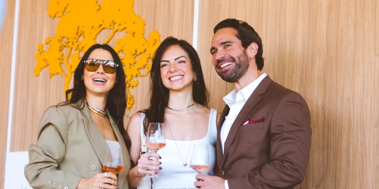 Reserva Jardim Botânico recebe convidados em almoço exclusivo com Chandon e Rosario Tessier