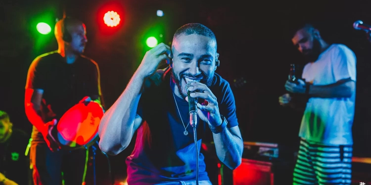 Sereníssima e Mesô embalam pôr do sol na 5ª Churrascada TGS com shows gratuitos ao ar livre