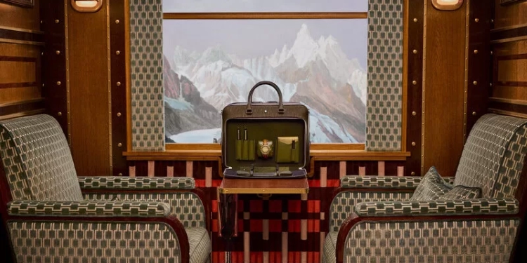 Novos formatos e cores marcam a chegada das coleções de couro da Montblanc