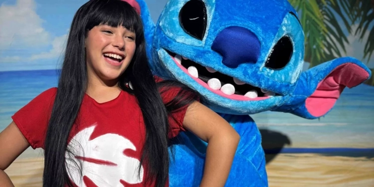 Diversão em cena: Lilo & Stitch ganha vida no Dia das Crianças do Pátio Brasil