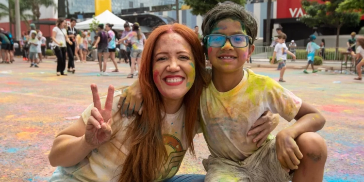 Brasília Shopping transforma o Dia das Crianças em um festival de cores com a 4ª edição da Batalha de Tintas