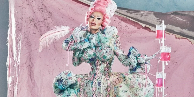 Baile de Halloween da Sephora celebra “A Máquina do Tempo” com performances e figurinos