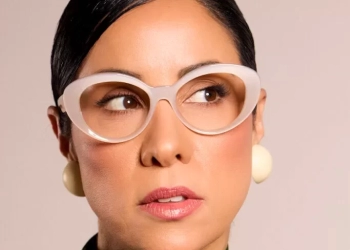 Inspirada por Inhotim: Nova coleção da CASA T. By Janaina Ortiga transforma arte em óculos autorais