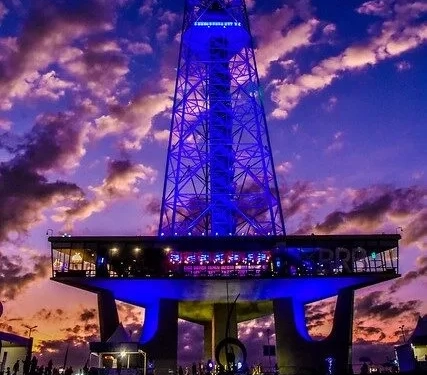 Halloween no Mezanino celebra gastronomia, coquetelaria e arte contemporânea em Brasília