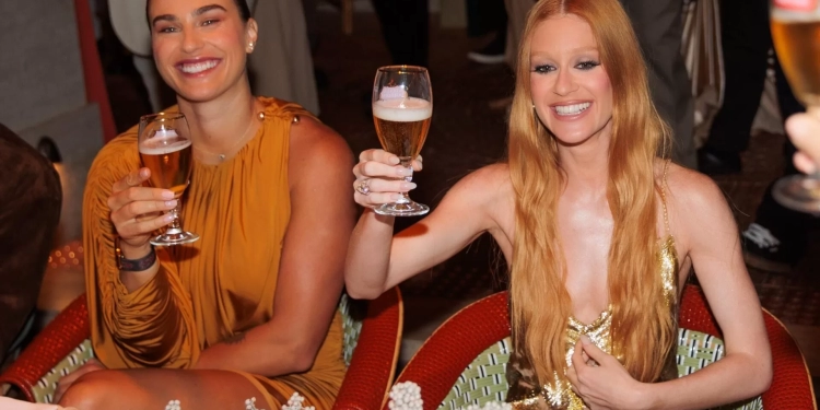 Uma noite exclusiva : Stella Artois recebe a tenista nº 1 do mundo com convidados especiais no Brasil