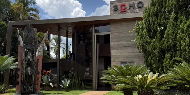 Restaurantes do Pontão Lago Sul lançam pacotes especiais para confraternizações de fim de ano