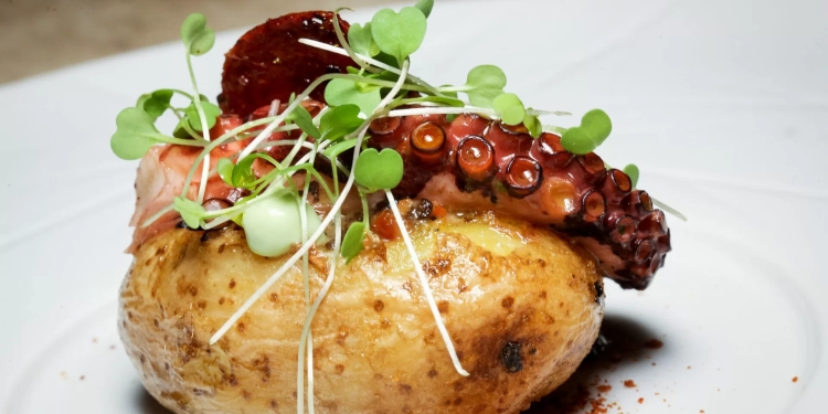 Sucesso absoluto: Festival do Polvo segue no Taypá por mais alguns dias