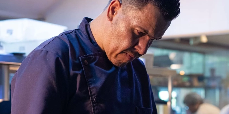 Com menu mediterrâneo de Diego Moraes, Almería Beira Lago abre um novo capítulo