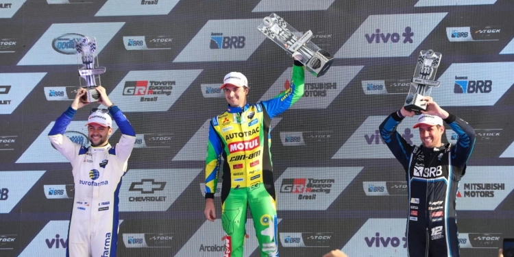 Reabertura do Autódromo impulsiona Brasília e celebra vitória de Piquet Jr.