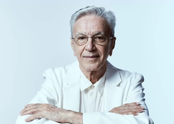 Caetano Veloso leva turnê de sucesso ao Festival Estilo Brasil no Centro de Convenções Ulysses Guimarães