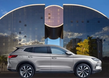 Natal no Brasília Shopping: brinde especial da Ofner e chance de levar um BYD Song Plus 0 km