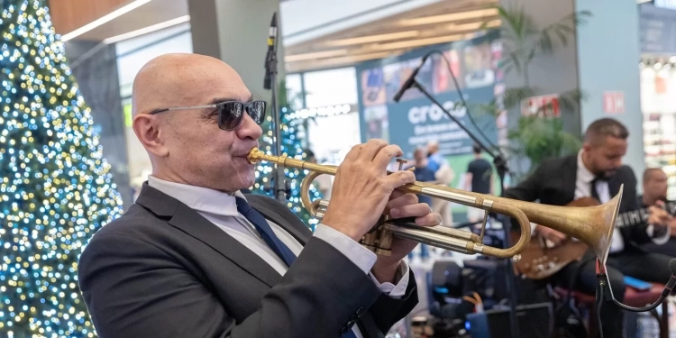 Manhattan Shopping comemora o fim do ano com as últimas apresentações de 2025 do Manhattan Jazz