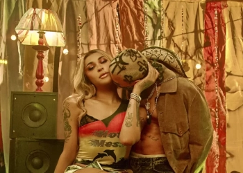 Pabllo Vittar lança visualizer de “A Ceia”, parceria com o cantor baiano Dupê