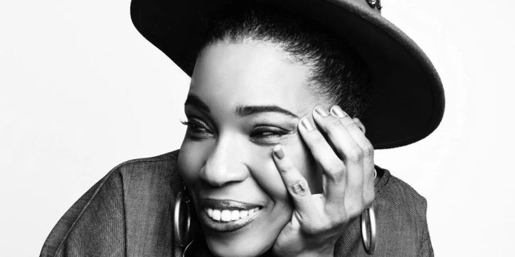 Macy Gray chega a Brasília em março com turnê de 25 anos de carreira