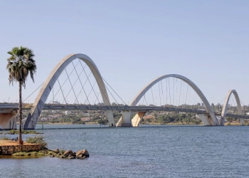 Ponte JK passará por revitalização estética com nova pintura