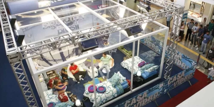 Brasília recebe a Casa de Vidro do BBB 26 entre os dias 9 e 11 de janeiro no shopping Conjunto Nacional