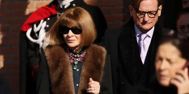 Roma se despede de Valentino Garavani em funeral que reuniu ícones da moda e da cultura internacional