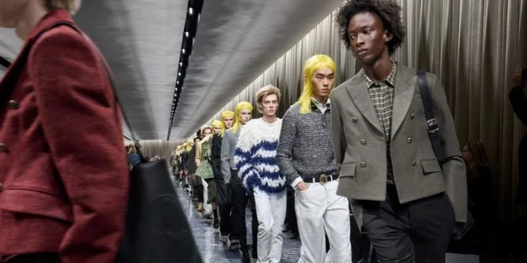 Dior inverno 2026: Jonathan Anderson aposta na liberdade estética