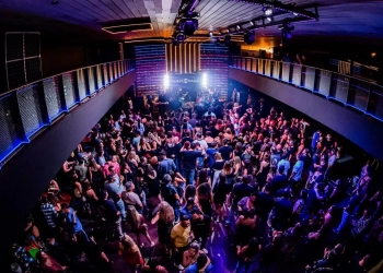 Temporâneo inicia terceira temporada em Brasília com rock, nova decoração e programação até abril