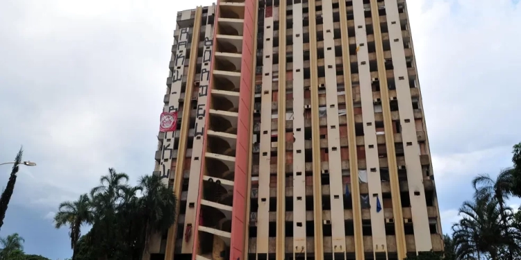 Implosão do edifício Torre Palace será neste domingo, 25