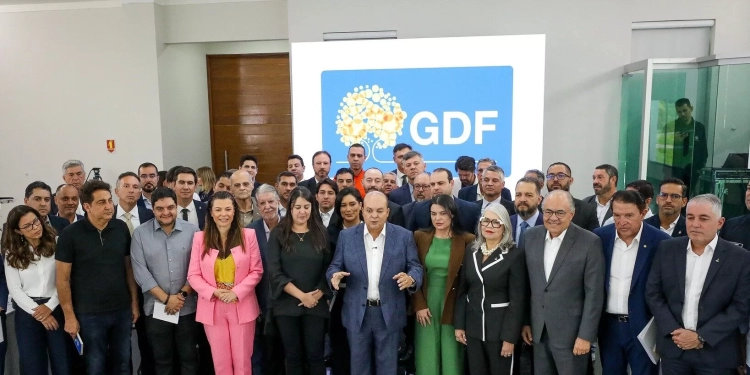 Ibaneis anuncia decreto para organizar execução orçamentária de 2026 no DF