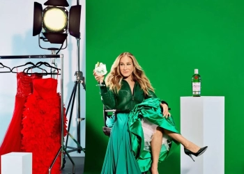 Dos “300 nãos” ao palco global: Tanqueray aposta em Sarah Jessica Parker como embaixadora