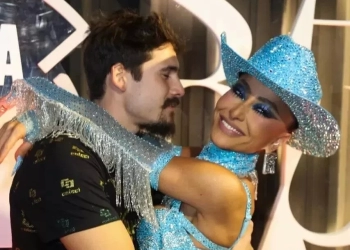 Camarote Nº1 encerra Carnaval histórico com Sabrina Sato, Rebeca Andrade e noite de estrelas na Sapucaí