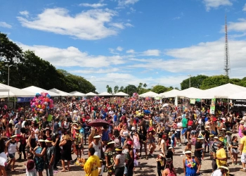 Carnaval em Brasília vai além dos blocos e aposta em experiências de bem-estar